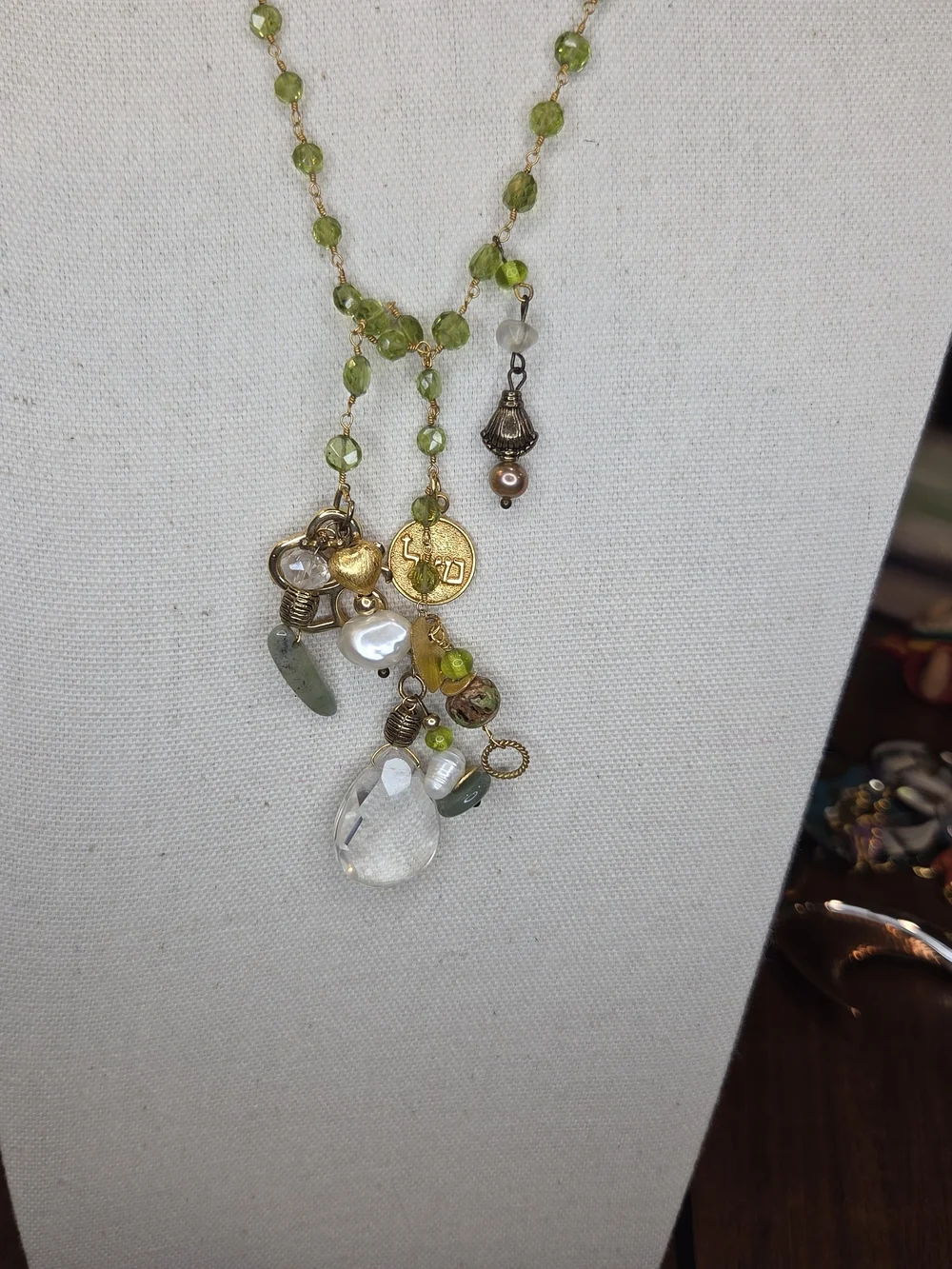 Beaded Green Pendant Cluster Necklace Lariat Style